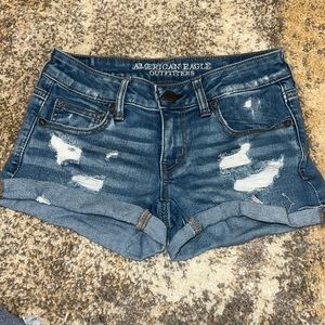 American Eagle women’s Jean shorts